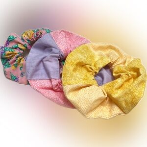 ✨HP✨ Pastel & Floral Scrunchie Set Handmade Yellow Pink Lavender